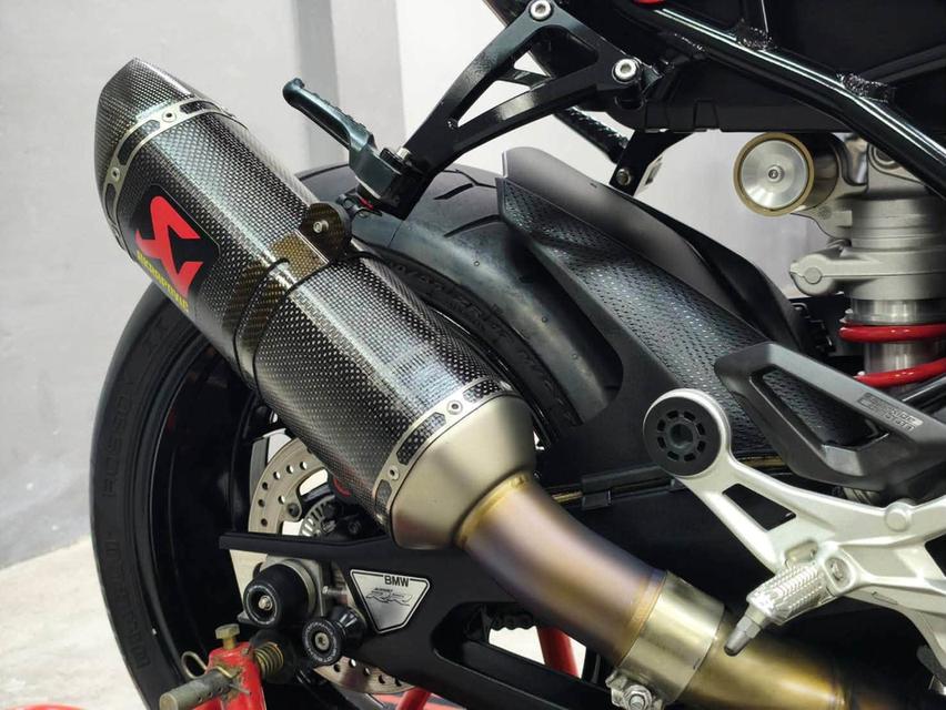 BMW S1000RR ปี 2022 แต่งเต็ม ออกรถ 0 บาท รูปที่ 5