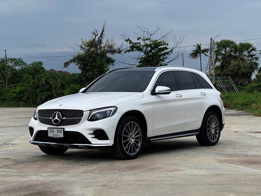 Mercedes-Benz GLC250d 4MATIC AMG Dynamic ปี 2015 เลขไมล์ 77,xxx km.