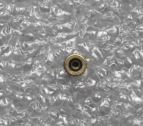 เม็ดมะยม omega สีทอง 2.5x3 mm. รูปที่ 3