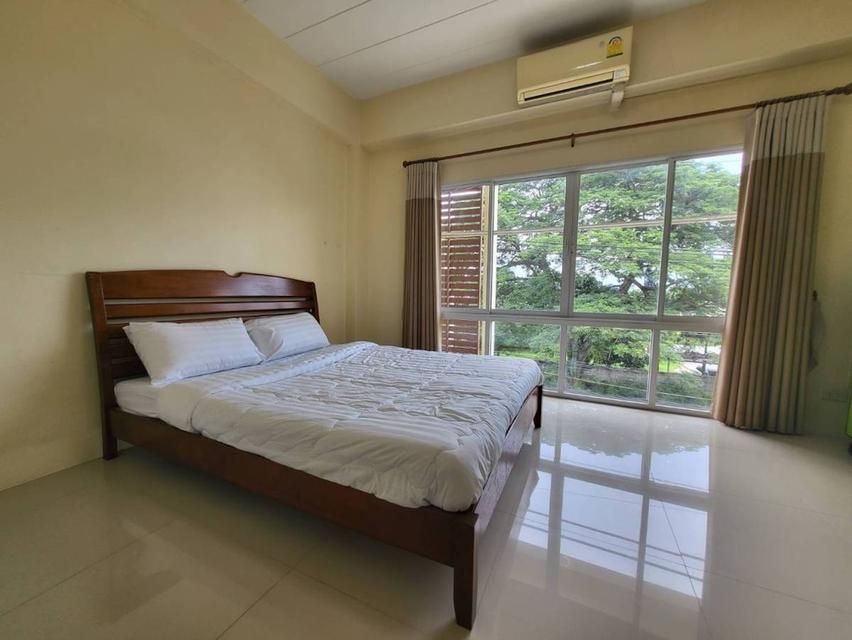 หอพักทาวน์โฮม 8 ห้อง 6