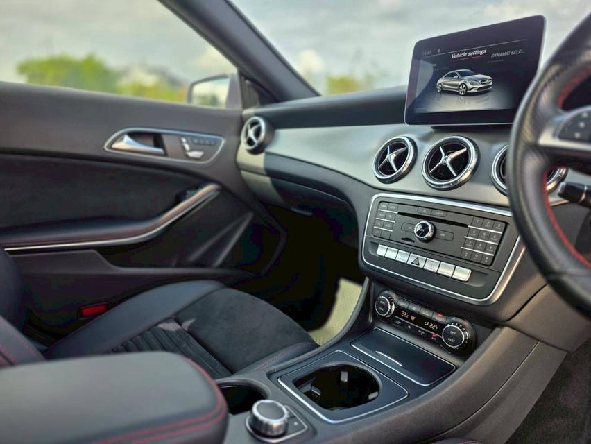 รหัสรถ AVA198 ✳️ CLA250 AMG Dynamic [W117] " Facelift " 13