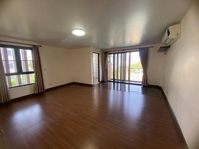 ให้เช่าอาคารสำนักงาน 3 ชั้น 728 ตรม. ถ.โกสุมร่วมใจ ซอยประชาอุทิศ 15 ใกล้สนามบินดอนเมือง 2