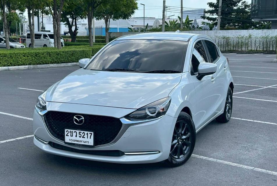รหัสรถ QT5217 MAZDA 2 1.3 Sport S Leather เกียร์ Auto สีขาวมุกพรีเมียม (Snowflake White Pearl) ปี 2022 แท้ 19