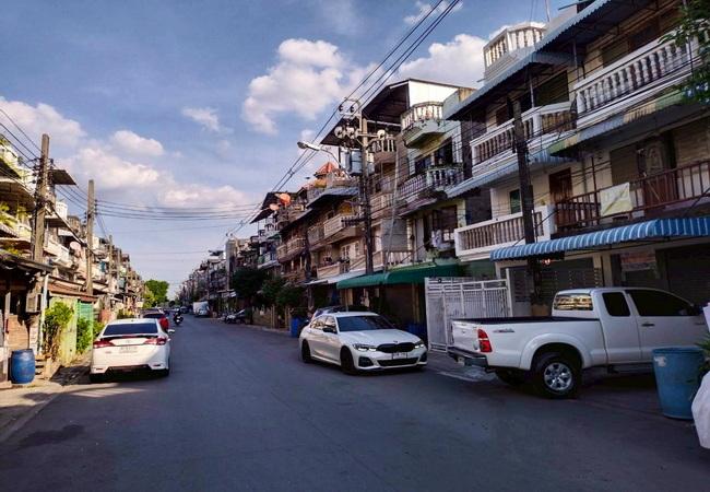 ขายอาคารพาณิชย์ ถนนร่มเกล้า ซอย 21 แขวงคลองสามประเวศ เขตลาดกระบัง กรุงเทพมหานคร 2