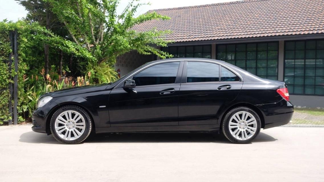 (แจ้งรหัสรถ KN1968) BENZ C-CLASS C200 CGI รูปที่ 7