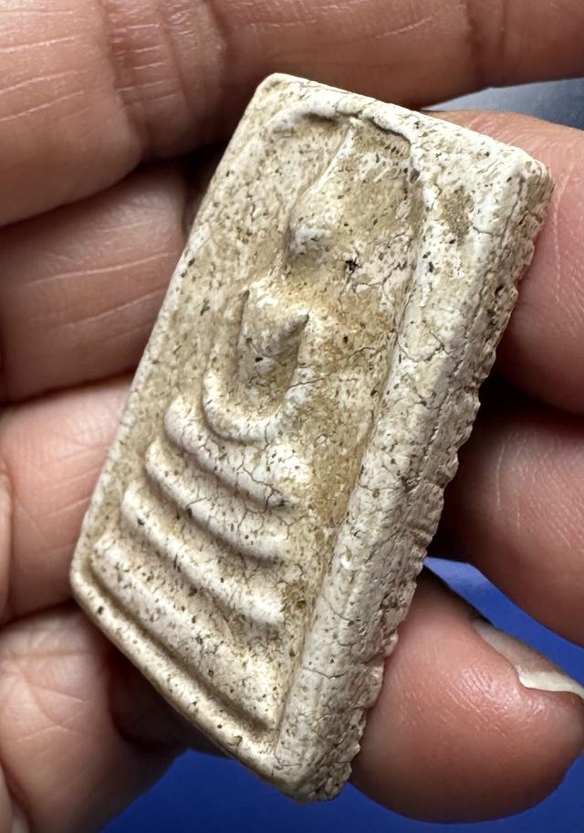 พระสมเด็จพิมพ์ใหญ่เนื้อสวย