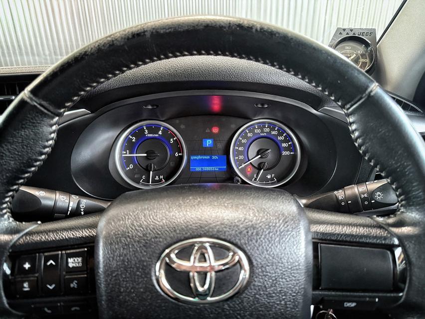 ขาย Toyota Revo 2.4E ปี18 8