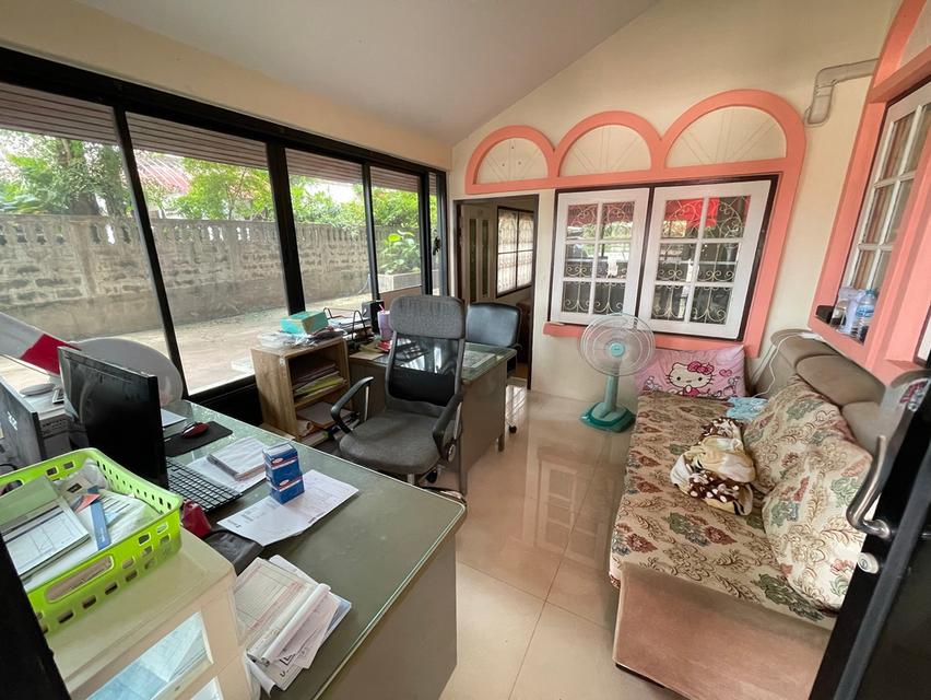 ขายบ้านพร้อมที่ดินและโครงหลังคาขนาดใหญ่ เหมาะสำหรับทำธุรกิจหรืออยู่อาศัย (รหัส: BSS-138) 7