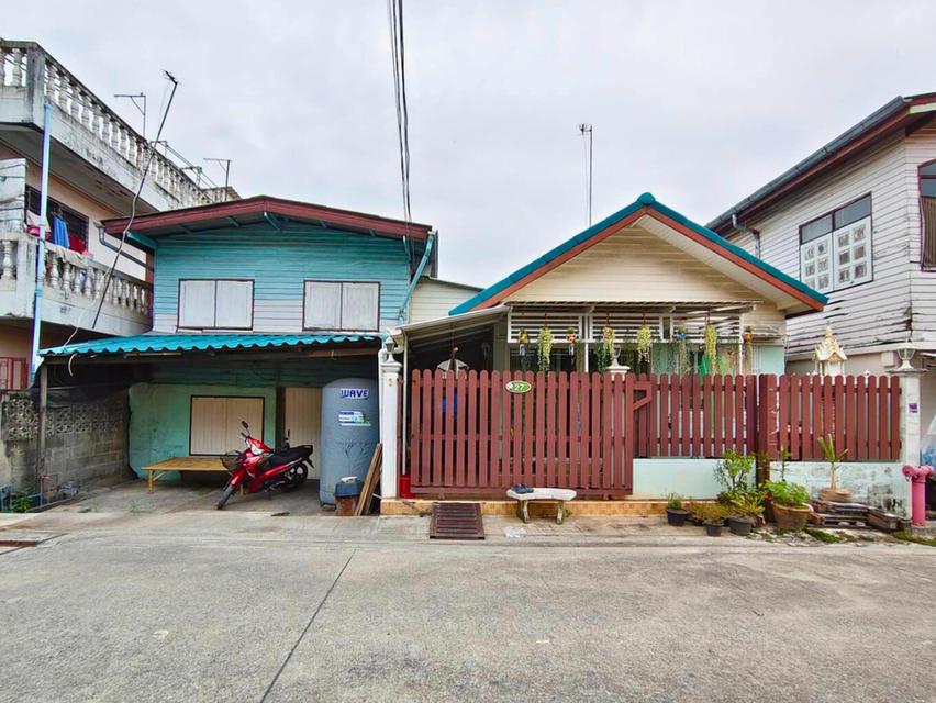 ขายบ้าน 2 หลัง ในแปลงเดียว หมู่บ้านรัตนโกสินทร์ 200 ปี ปทุมธานี 16