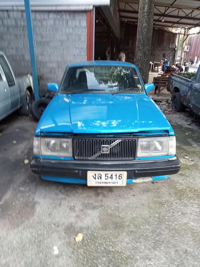 ขายด่วน Volvo 244 สีขาว