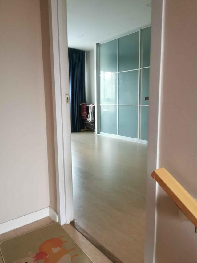 ทาวน์โฮม 3ชั้น ตกแต่งพร้อมเข้าอยู่ได้เลย 6