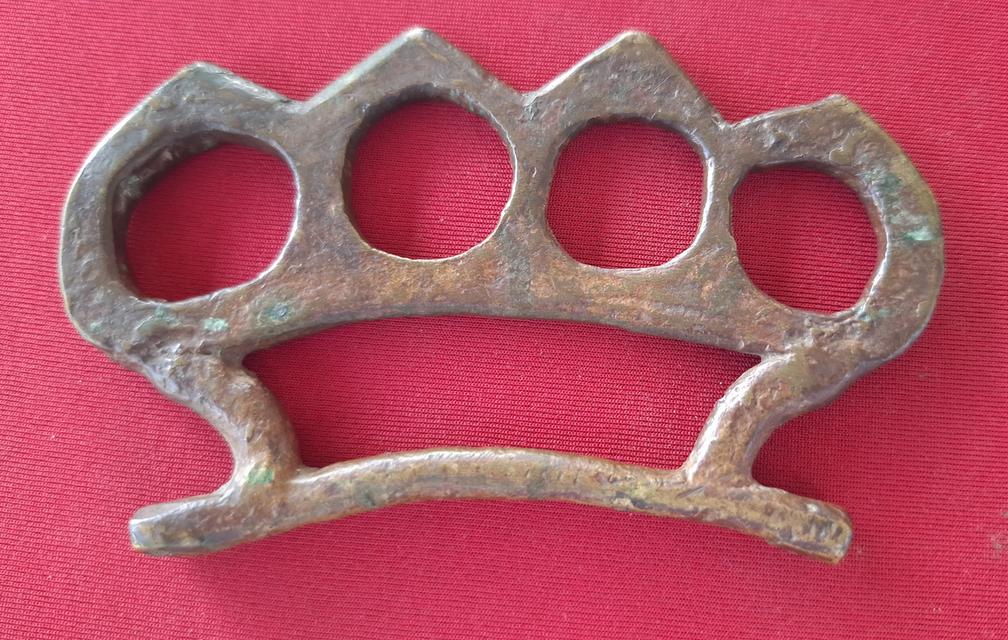 สนับมือทองเหลืองโบราณ รูปย่อยที่ 1