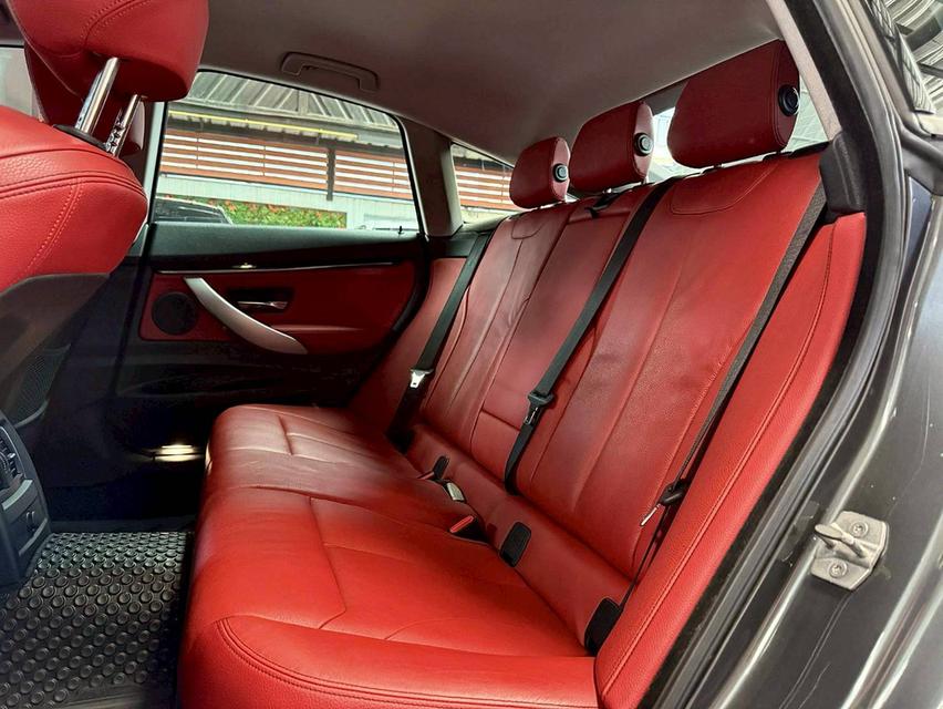 BMW 320D GT Sport(F34) ปี 2015 รูปที่ 14