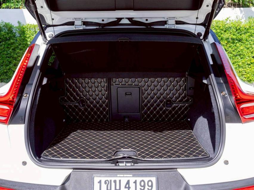Volvo XC40 T5 R-Design Plug-in Hybrid ปี 2021 สวยมากๆ ใช้น้อย คุ้มมากๆ รูปที่ 7