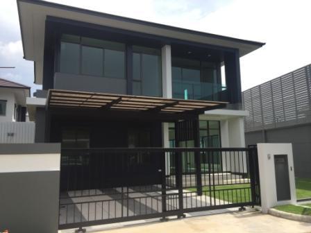 NEW HOUSE FOR RENT SETHASIRI KRUNGTHEP KREETHA 190 Sqm. 75 SqWa, 4 bedroom, 3 bathroom near Suvarnabhumi International Airport,Brighton College 3