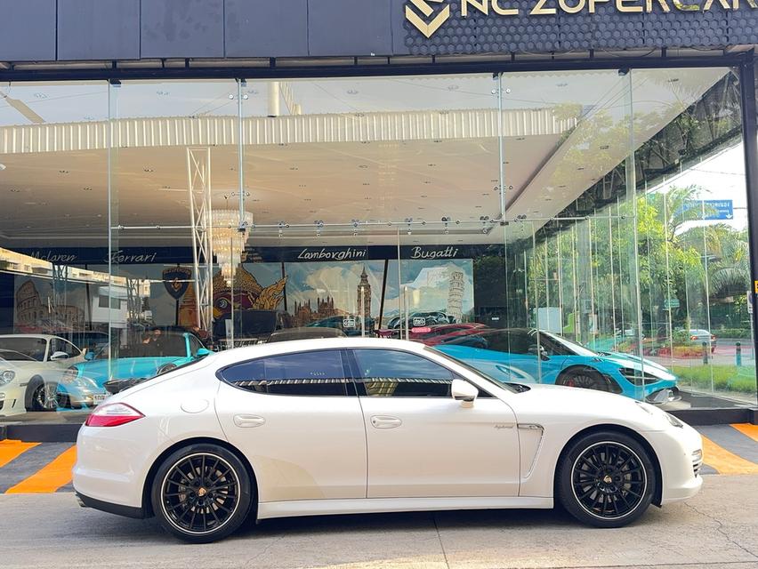Porsche Panamera S hybrid ปี 2012