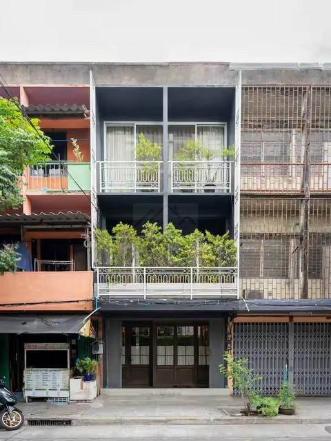 ให้เช่า ตึกแถว 3 ชั้น ถนนนางลิ้นจี่ ตรงข้ามคอนโด The Lofts เย็นอากาศ ใกล้ Tops นางลิ้นจี่ เฟอร์นิเจอร์ตกแต่งสวยพร้อมอยู่