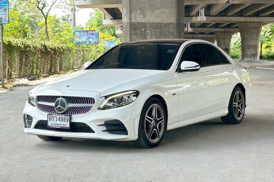 🚗 2020 Mercedes-Benz C300e AMG Dynamic AT