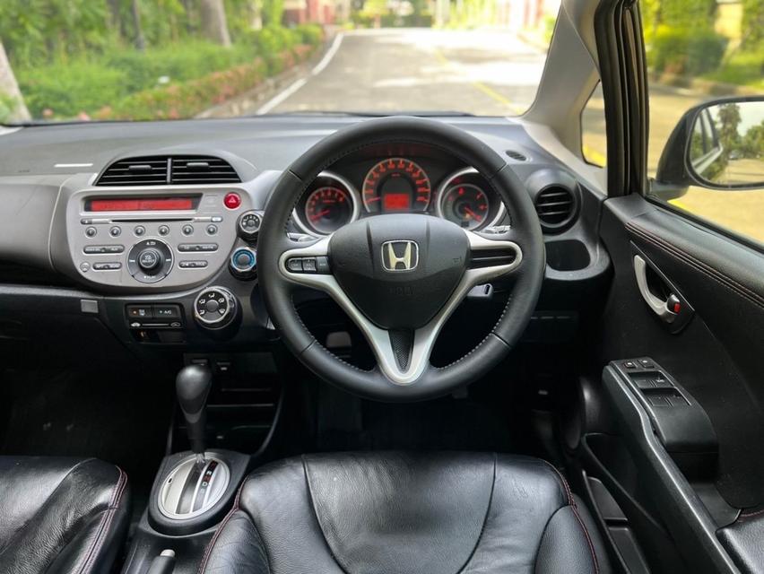 2013 HONDA JAZZ 1.5 SV i-VTEC GE รหัส PJP9649 9