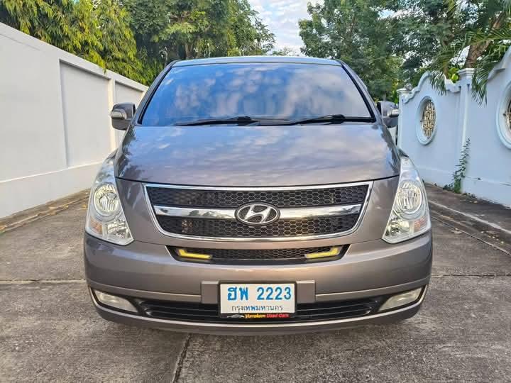 ปล่อยขาย HYUNDAI H-1 2