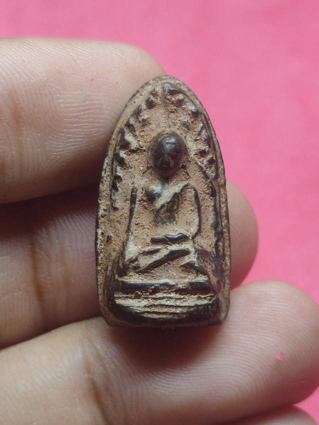 พระรอดไม่ทราบเกจิ...