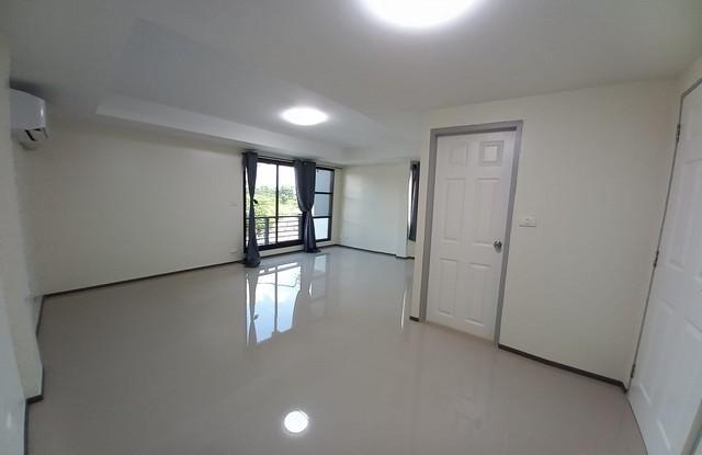 ให้เช่าทาวน์โฮม 3 ชั้น 26.8 ตรว ไลท์ อารียา ลาดปลาเค้า 72 ซอยรามอินทรา 8 renovate ใหม่ 6