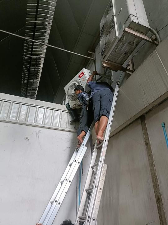 ช่างแอร์นาคนิวาส-ลาดพร้าว71 080-3921978 ล้างแอร์โชคชัย4 ซ่อมแอร์เสนานิคม ย้ายแอร์สตรีวิทยา2 15