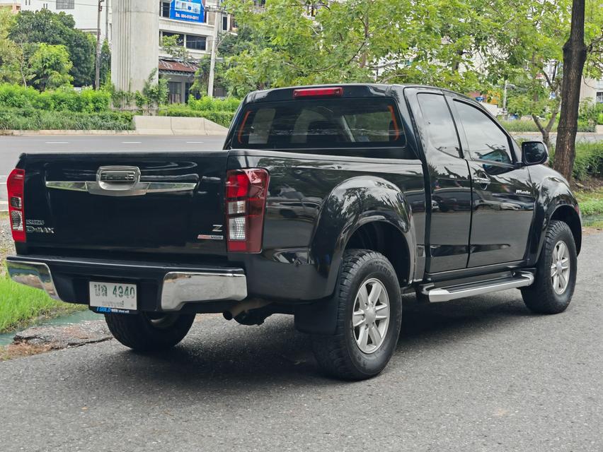 ISUZU D-max 2.5Isuzu D-max Hi-Lander Space Cab 2.5Z M/T VGS Turbo ปี2012จด2013