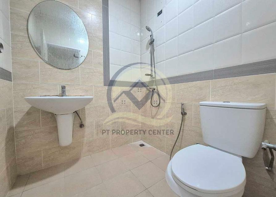 ทาวน์โฮม 2 ชั้น ต่อเติมระเบียง ราคาสุดพิเศษ : โครงการโกลเด้นทาวน์ รามคำแหง-วงแหวน 19