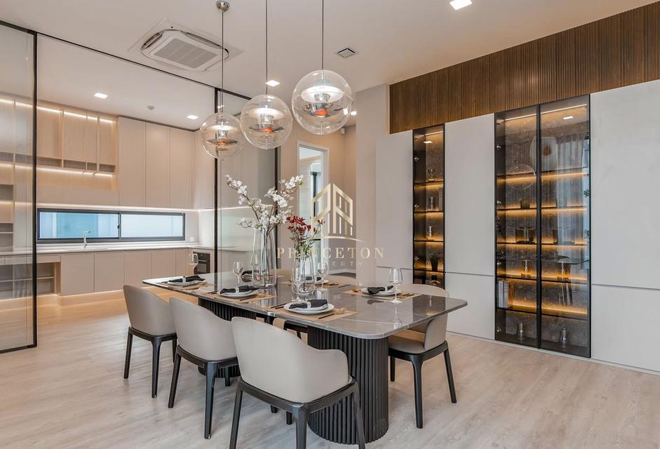 For rent Vive Krungthep Kreetha 4 bedrooms ให้เช่า บ้านใหม่ วีเว่ กรุงเทพกรีฑา 4 ห้องนอน 5