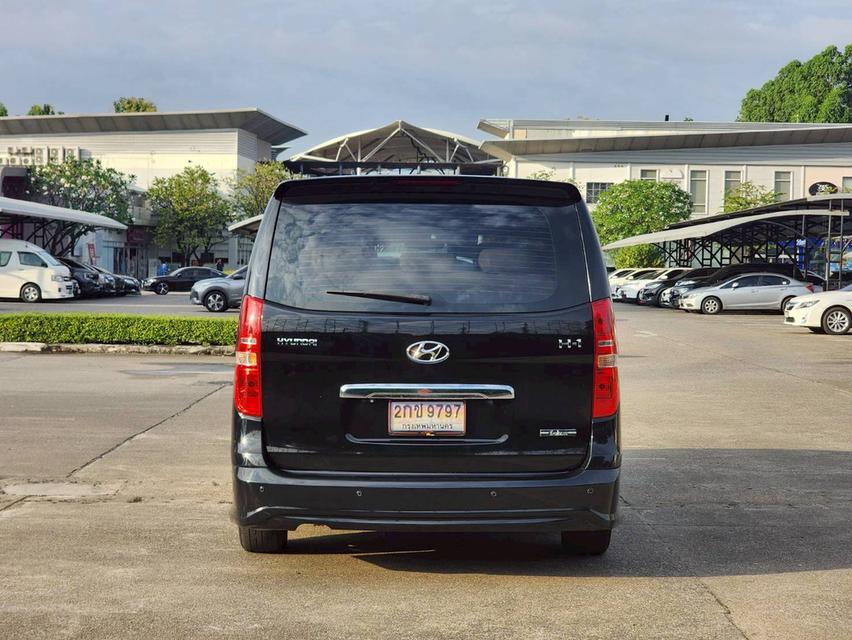 รหัสรถ 67GG549 🚐🚙HYUNDAI H1 DELUXE 2018 ตัวสุดท้าย สีดำ ภายในเบจ