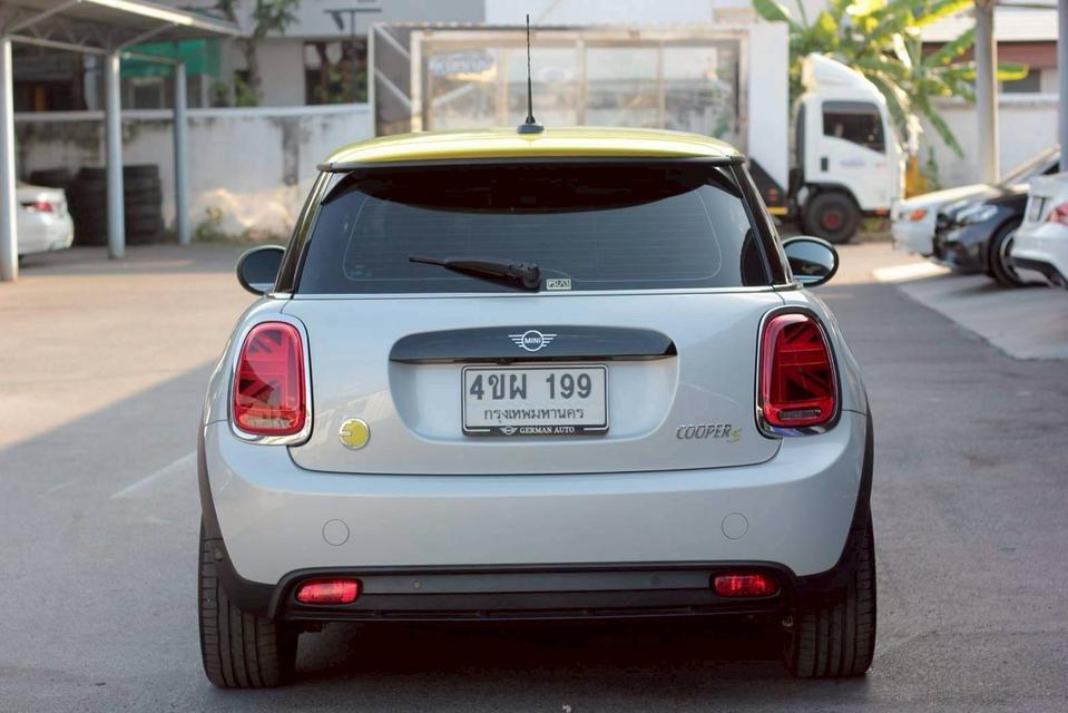 MINI COOPER SE EV LCI Enigmati Black (F56) 2022  รถไฟฟ้า 100% แบรนด์สุดหรู  ราคาประหยัดสุดคุ้ม รูปที่ 6
