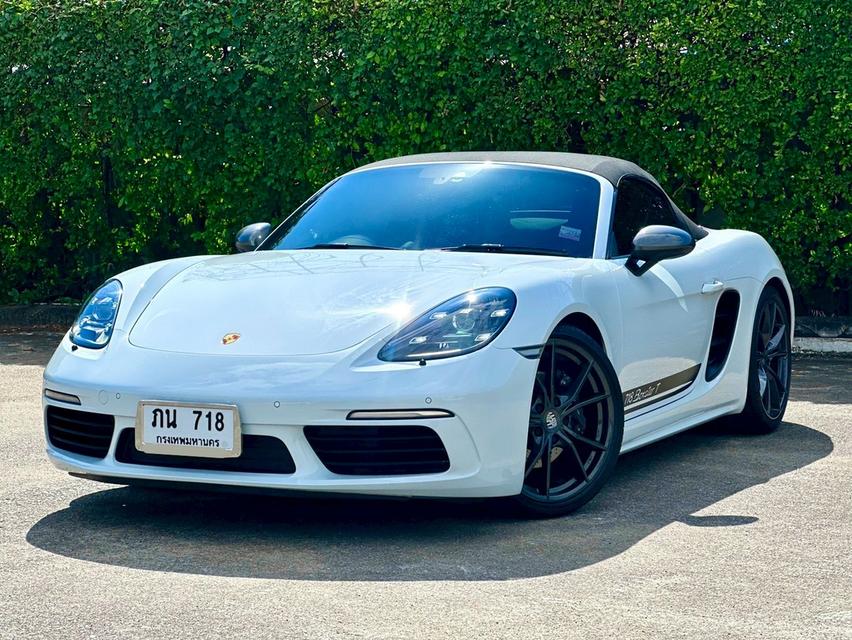 Porsche 718 BOXSTER T 7