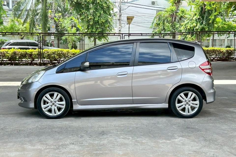 🚗 2009 Honda Jazz 1.5 SV AT รูปที่ 8