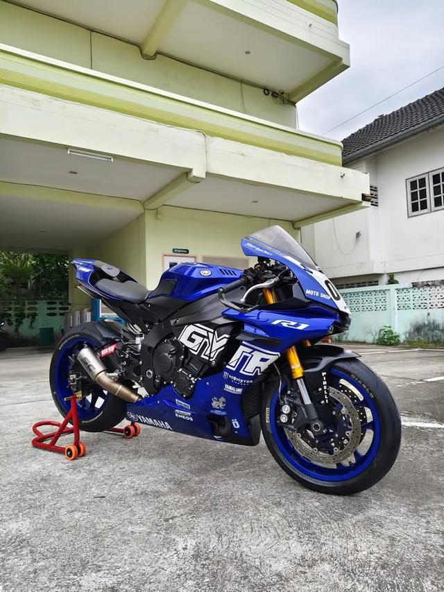 Yamaha R1 ปี 2018 4