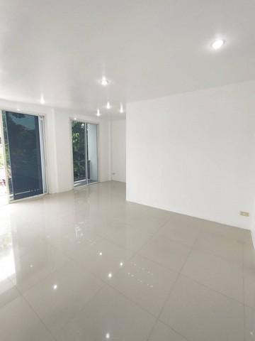 ให้เช่า ทาวน์โฮม 4 ชั้น ใกล้แฟชั่นไอแลนส์ MRTวงแหวนรามอินทรา ย่านรามอินทรา สามารถจดทะเบียนบริษัทได้ 6