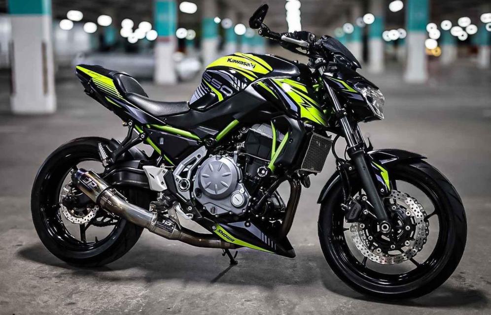 ขายด่วน Kawasaki Z650 รถสวยแต่งครบพร้อมใช้