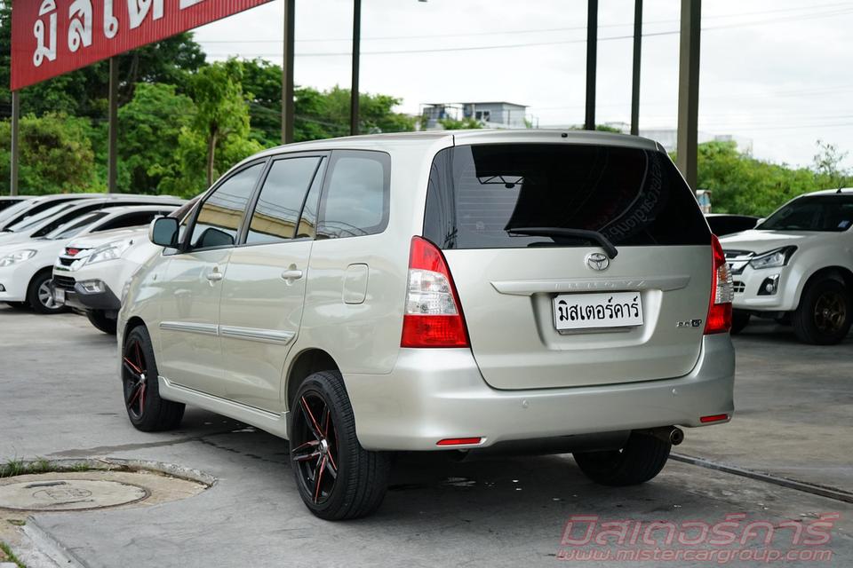 2012 TOYOTA INNOVA 2.0 G OPTION