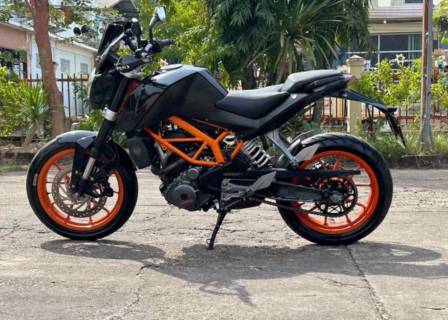 KTM Duke 390 ปี 2015 รถสวยสภาพดีทุกอย่าง