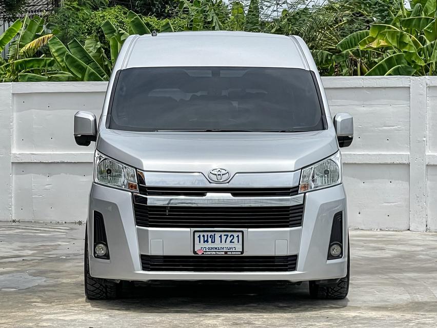 ขายToyota Commuter 2.8 ปี20 2