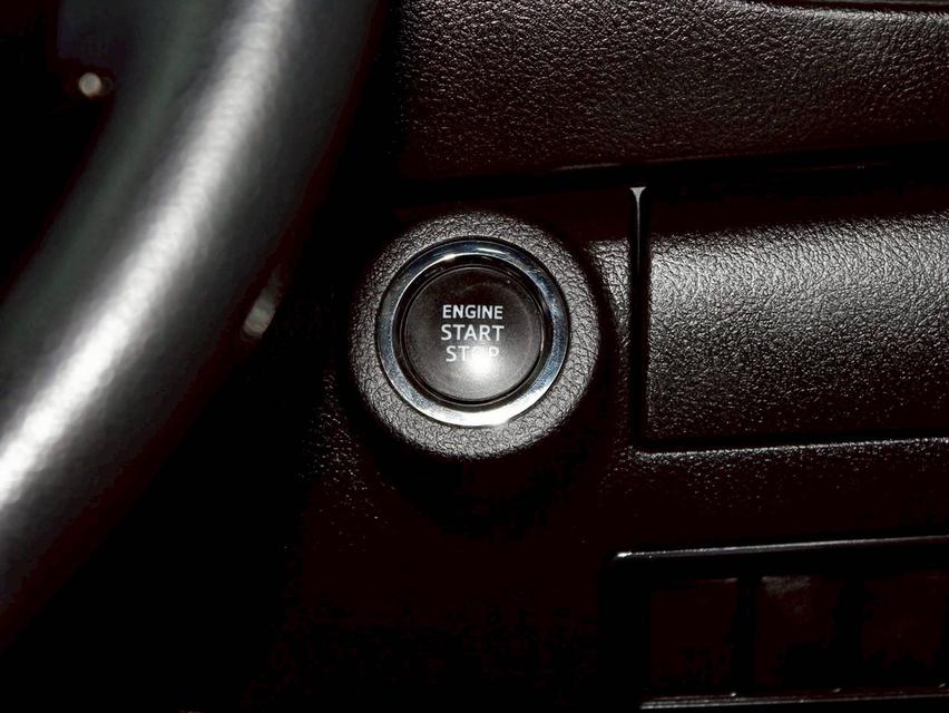 ขาย Toyota Fortuner 2.4V ปี20 10
