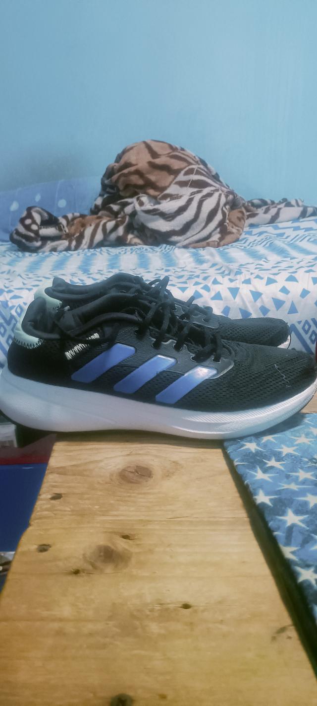 รองADIDASเบอร์38ของแท้