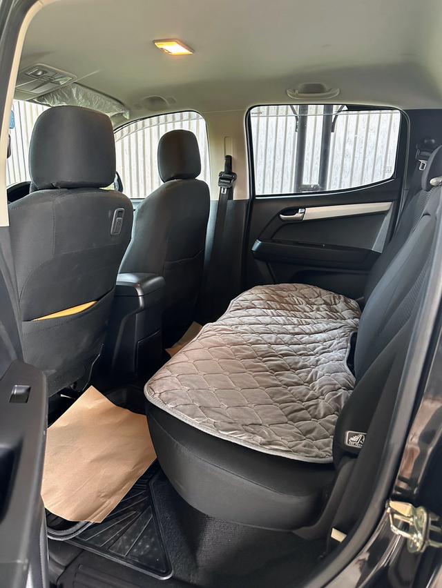  Isuzu MU-X · 4 ประตู ปี2017 8