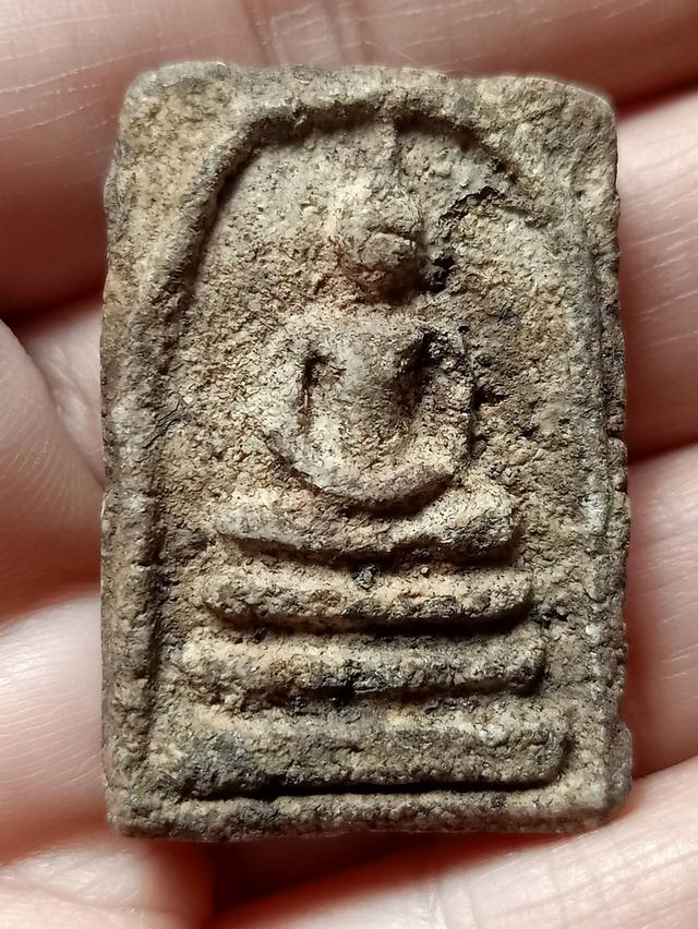 พระเก่าๆ พระสมเด็จที่บ้านค่ะ