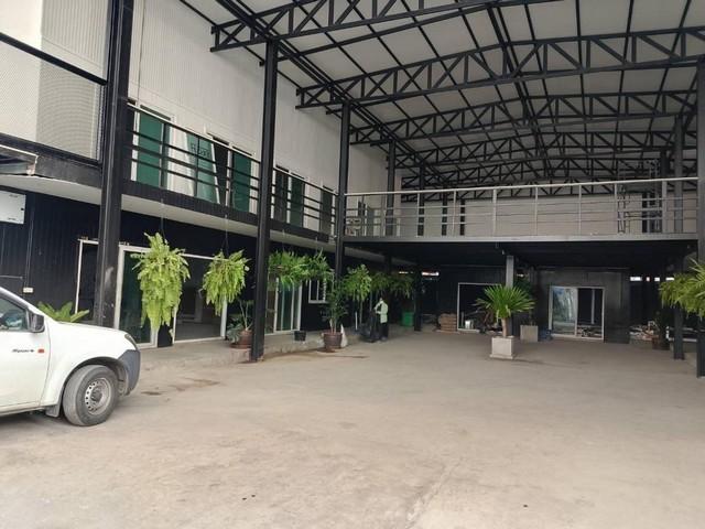 ให้เช่าอาคารออฟฟิศ 2 ชั้น 1500 ตร.ม. ย่านรัชดา 14 ใกล้ MRT ห้วยขวาง 8