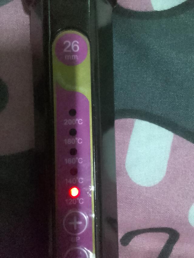 Lesasha แกนม้วนผมไฟฟ้า Easy Volume - L 26 มม.รุ่น LS0806 มือสอง