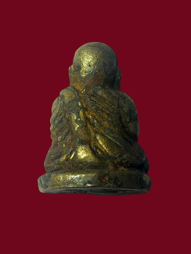 พระหลวงพ่อเงิน พระเครื่องเก่า รูปที่ 2