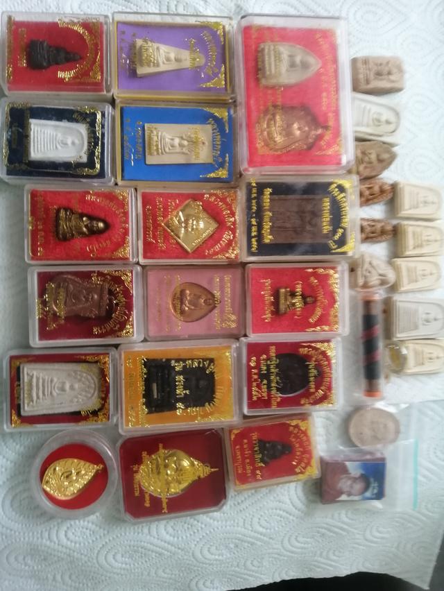 พระสะสมเปิดให้บูชา