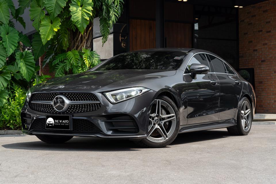 “Mercedes-Benz CLS300d AMG Premium” ปี2022