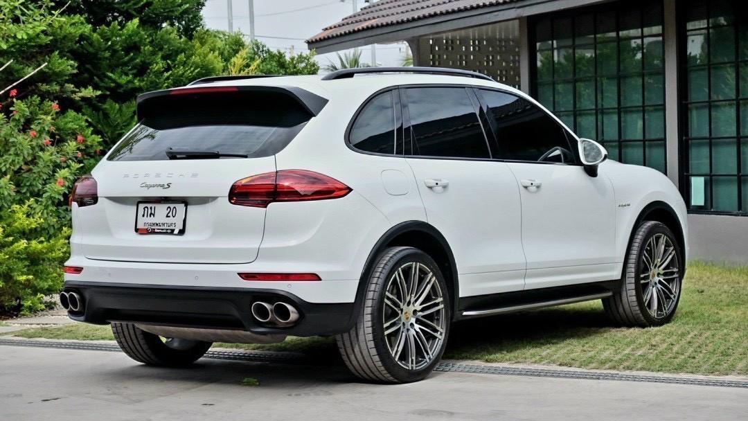 รหัสรถ KN20 📌PORSCHE CAYENNE 3.0 S E-HYBRID ปี 2015 7